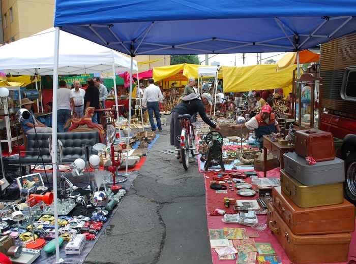 La Lagunilla Vintage Market. Photo by AlejandroLinaresGarcia via Wikicommons