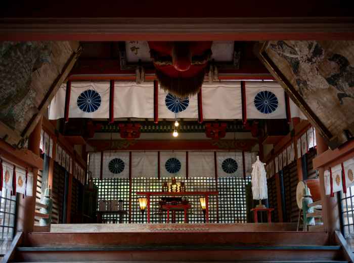 Interior of Kennin-ji temple showing traditional zen meditation hall Photo by Kouji Tsuru on Unsplash