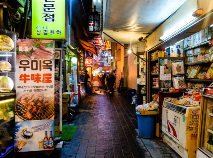 Street food stall in Ahyeon Market