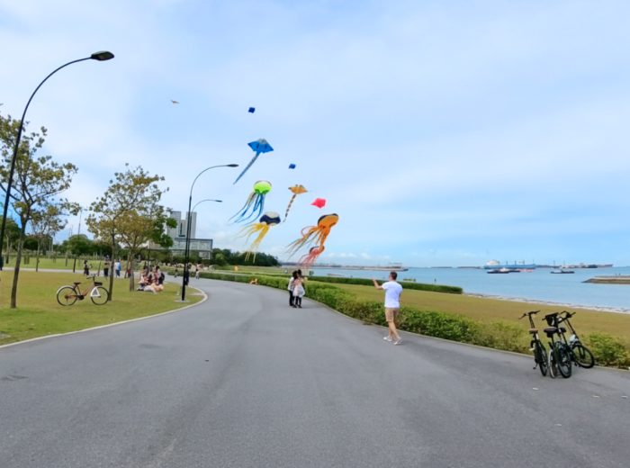 Peaceful cycling route along the Park Connector Network