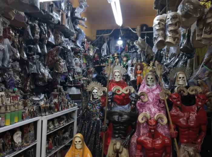 Creepy-looking stall in Mercado de Sonora