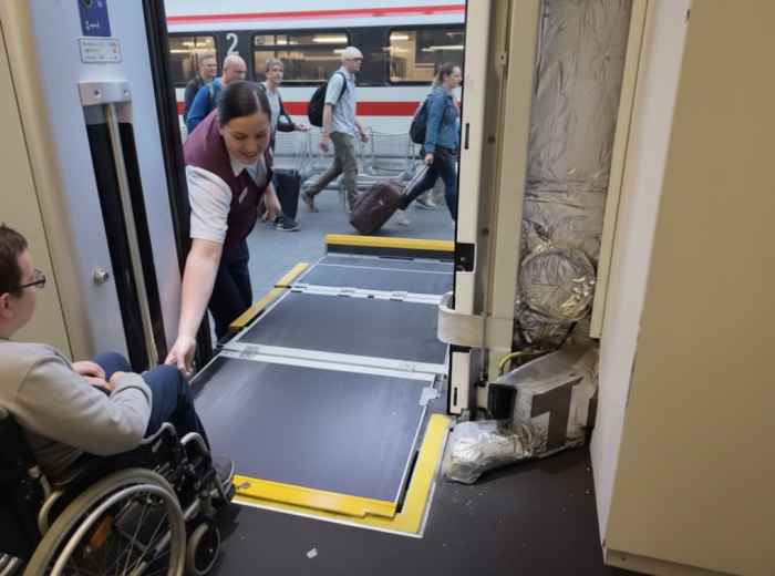 Train accessibility at the U-Bahn station
