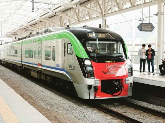 ITX-Cheongchun train waiting at Yongsan Station platform