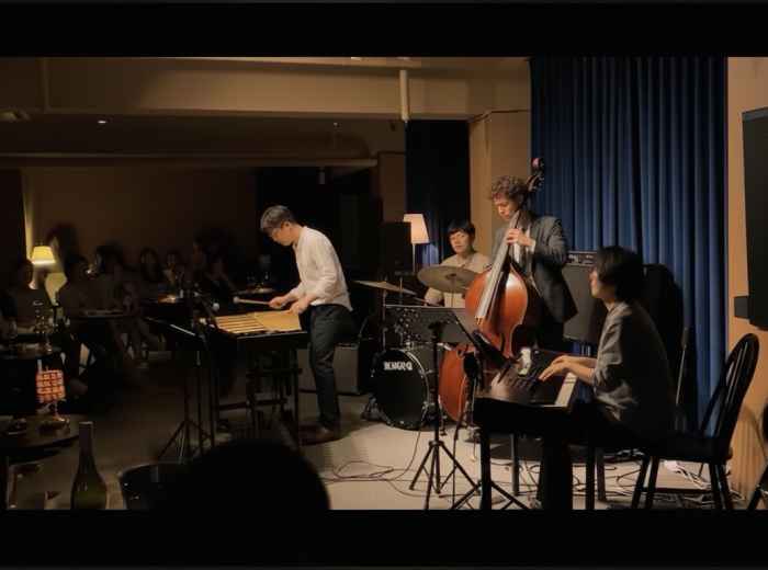 Live jazz performance at Dido Jazz Lounge in Seoul