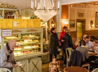 Must Eat Foods In Stockholm And Where to Eat Them