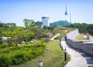Hike The Old City Walls