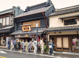 Kawagoe is simple with it's edo-period vibe