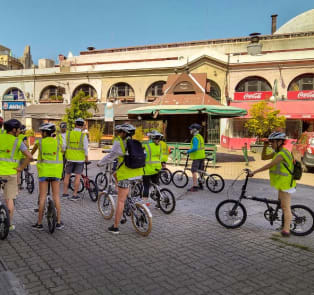 Group bike tours