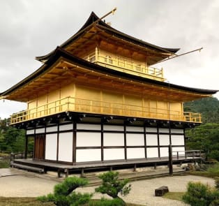 Visit temples on your bike tour