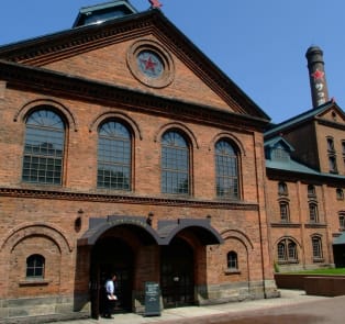 Drink Sapporo Smooth at the Beer Museum