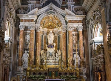 Discover the Gesu Nuovo Church