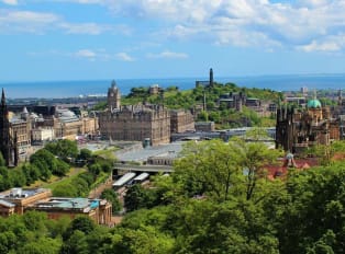 Where To Stay In Edinburgh - Best Neighborhoods Guide