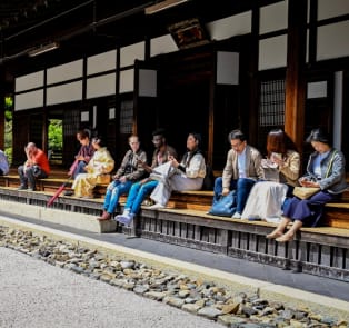 Why Temple tours in Kyoto are essential
