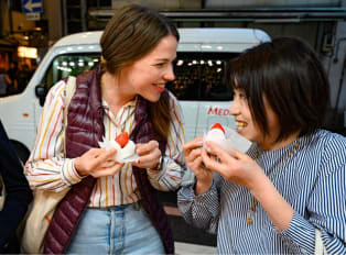 Traveler on a Kyoto food tour with a local host