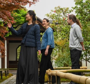 Private guide: Personalizing your temple exploration