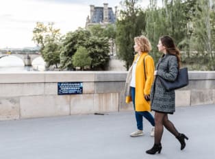 Exploring local charms
