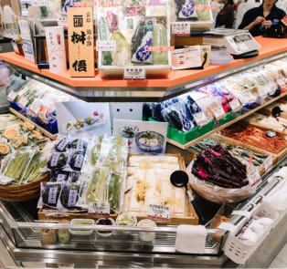 Local guides can share where to find the best food on a