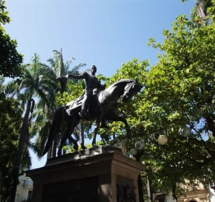 Plaza de Bolivar