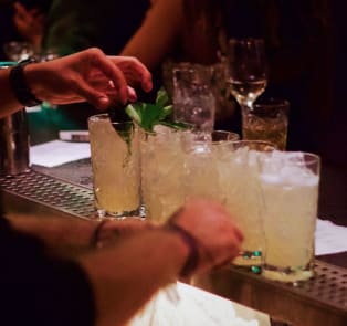 Time Social Bar