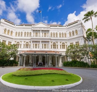 Explore The Civic District