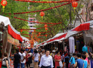 Must Eat Foods In Singapore and Where To Eat Them