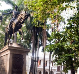 Explore the Plaza de Bolivar