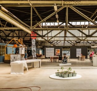 Explore the NDSM neighborhood