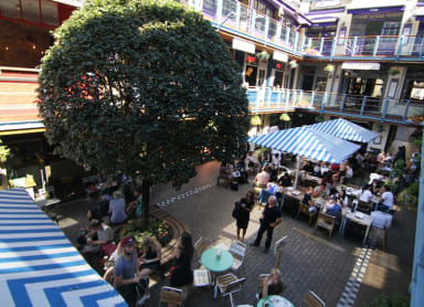Kingly Court