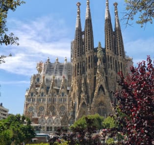 What to do and see in Barcelona in March