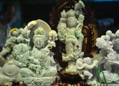 Flower and Jade Market