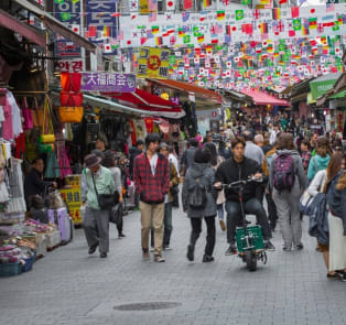 Shop At Namdaemun Market