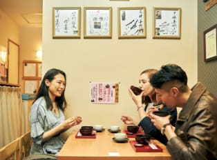 For food tours, start early in the afternoon to make lu