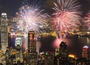 5 Reasons To Visit Hong Kong