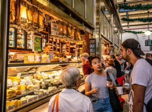 10 Best Places To Eat and Drink In Melbourne - A Local'