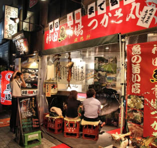 Find new spots with walking food tours