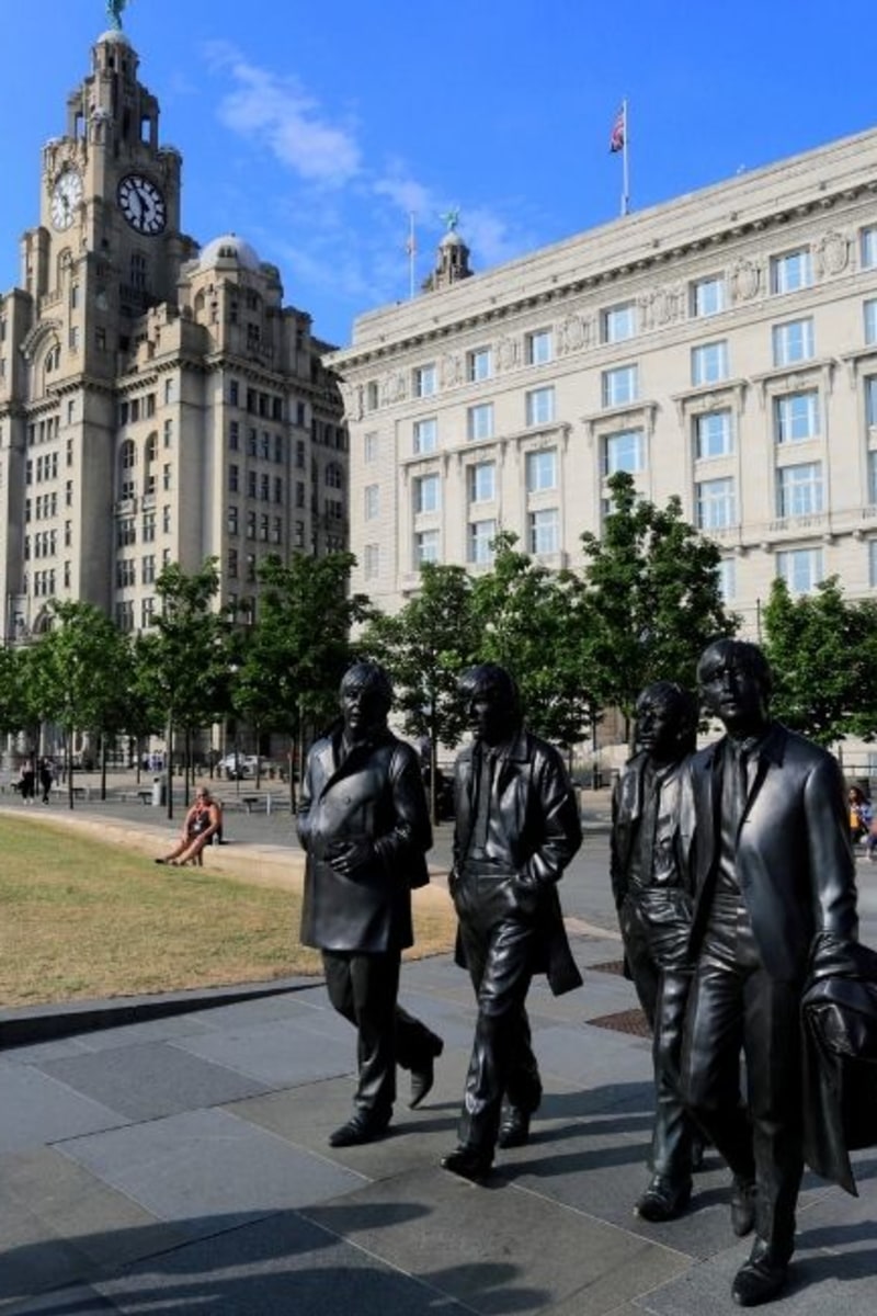 beatles tour guide liverpool