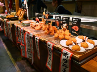 Tour Kyoto with City Unscripted's Nishiki Market tour