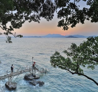 Sai Wan Swimming Shed