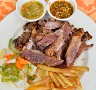 Pork knuckle (vepřové koleno)