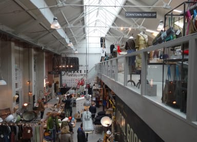 De Hallen