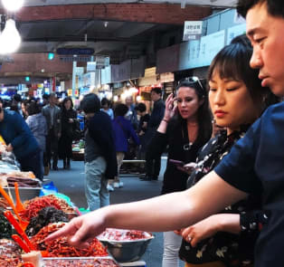 Cheonggyecheon Stream and Lunch at Gwangjang