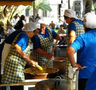 Experience a Sagra