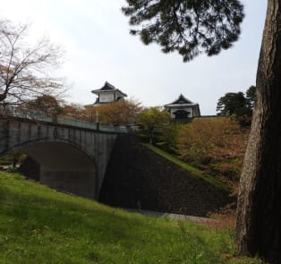 Kanazawa Castle Park