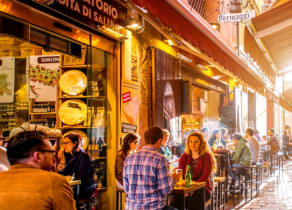 5 Reasons to Visit Bologna