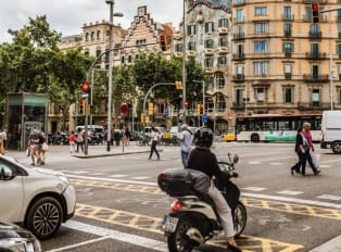 Is there Uber in Barcelona, Spain?