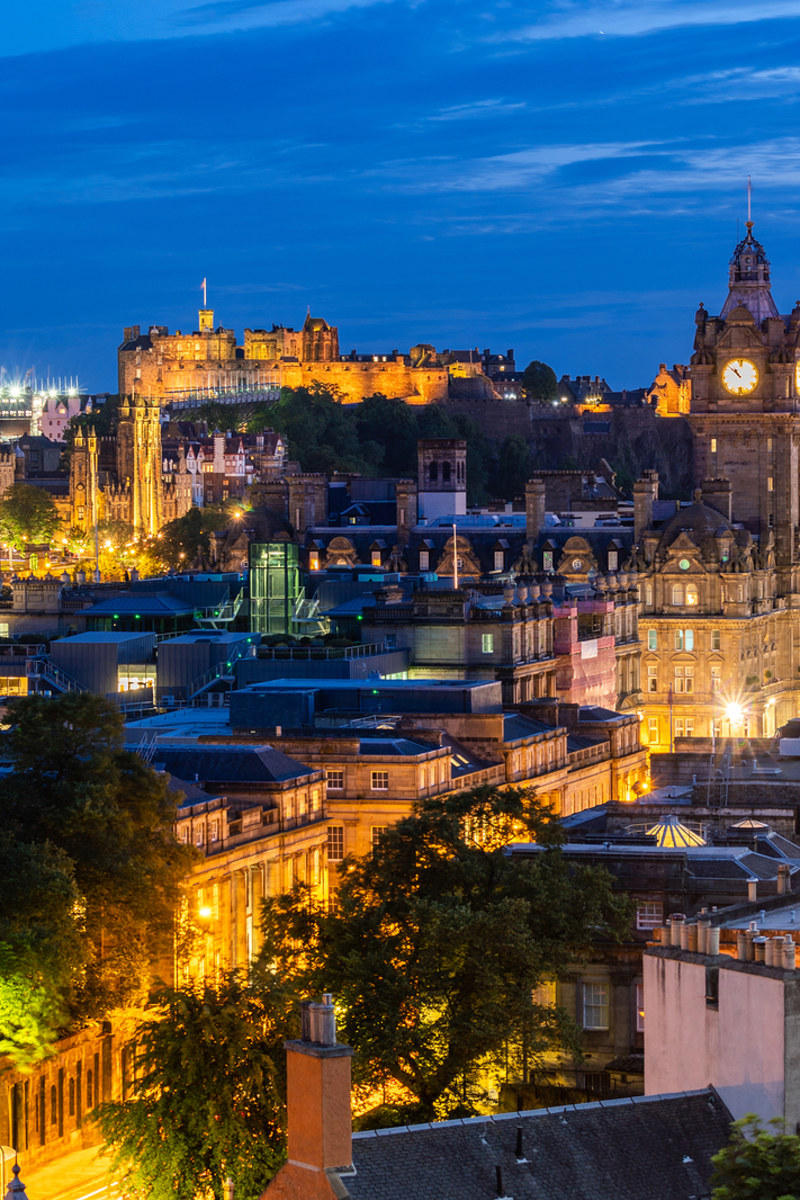 night tours edinburgh