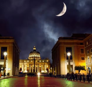 Night Vatican tour