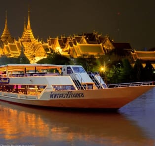 Cruise along the Chao Phraya River