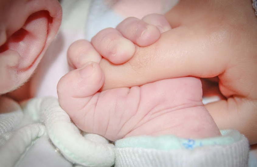 Menikah November 2018, Dayan Dikaruniai Bayi Perempuan
