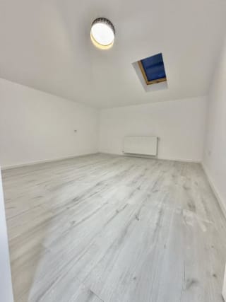Apartament 2 camere mansarda Militari Residence — Militari, Bucuresti — imagine 3 din 6